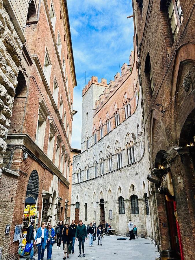 Domus An- Two Bedrooms Apartment -Antique And Historical Home Siena Esterno foto
